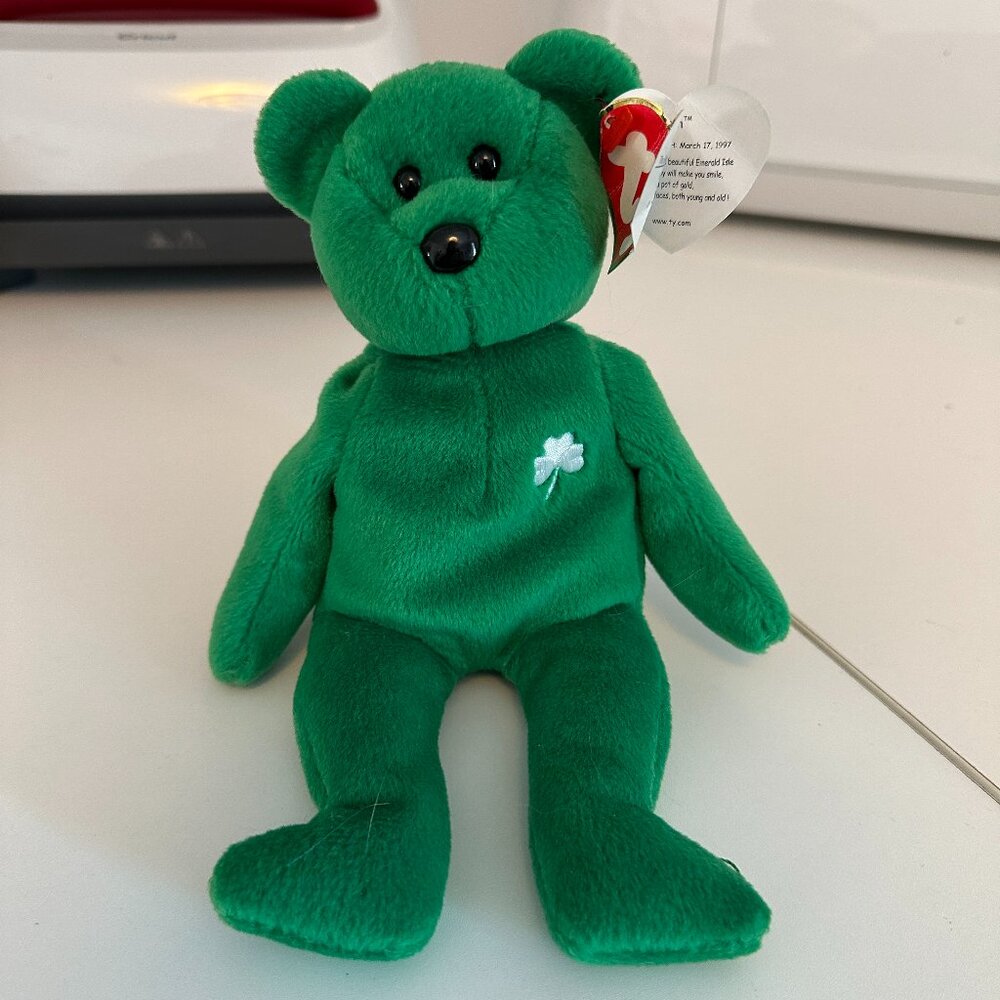 Ty Beanie Baby Erin Bear